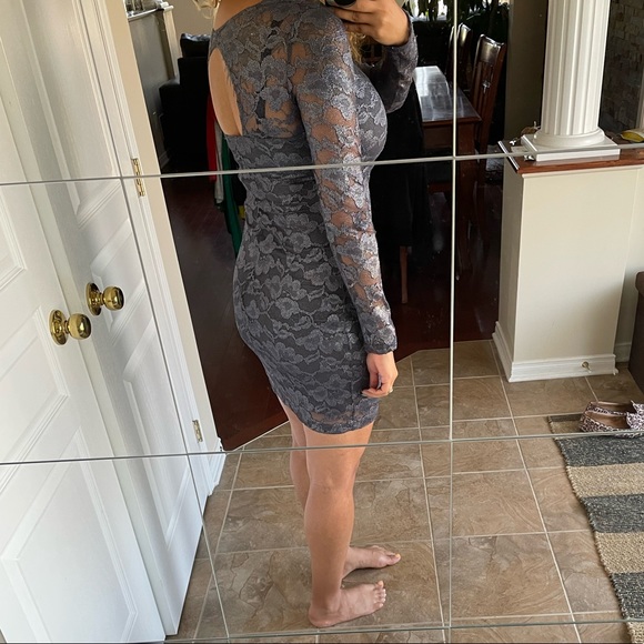 Or chateau night out dress - Picture 2 of 3